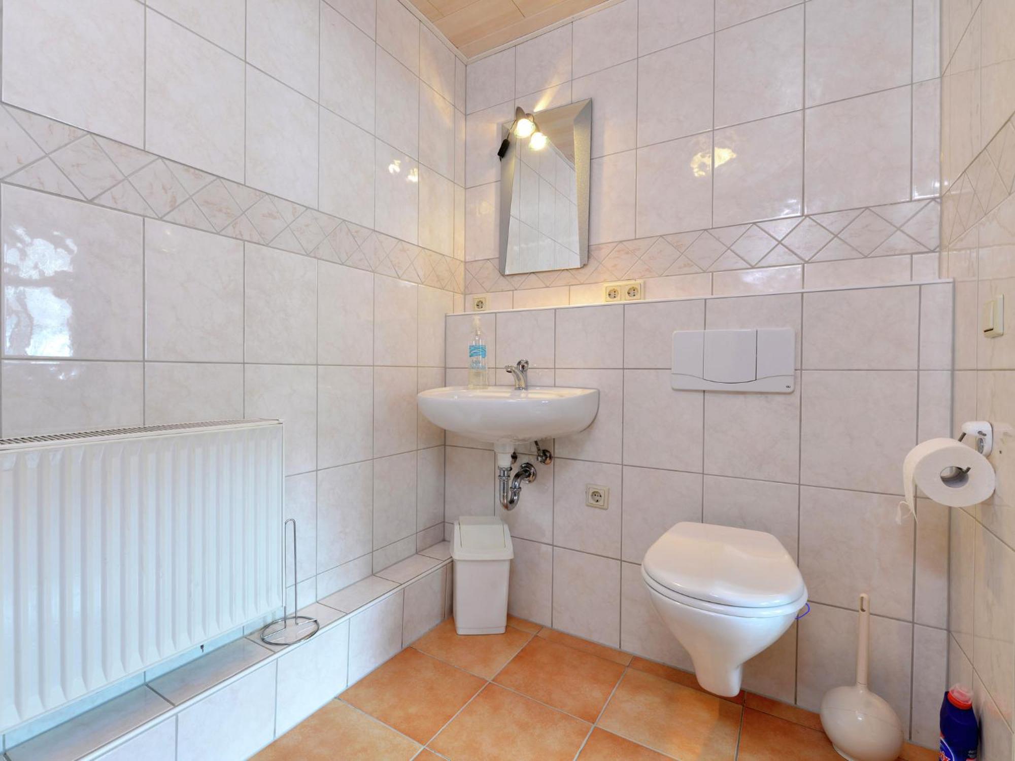 Cozy Holiday Home With Wifi In Hochsauerland Elpe Экстерьер фото
