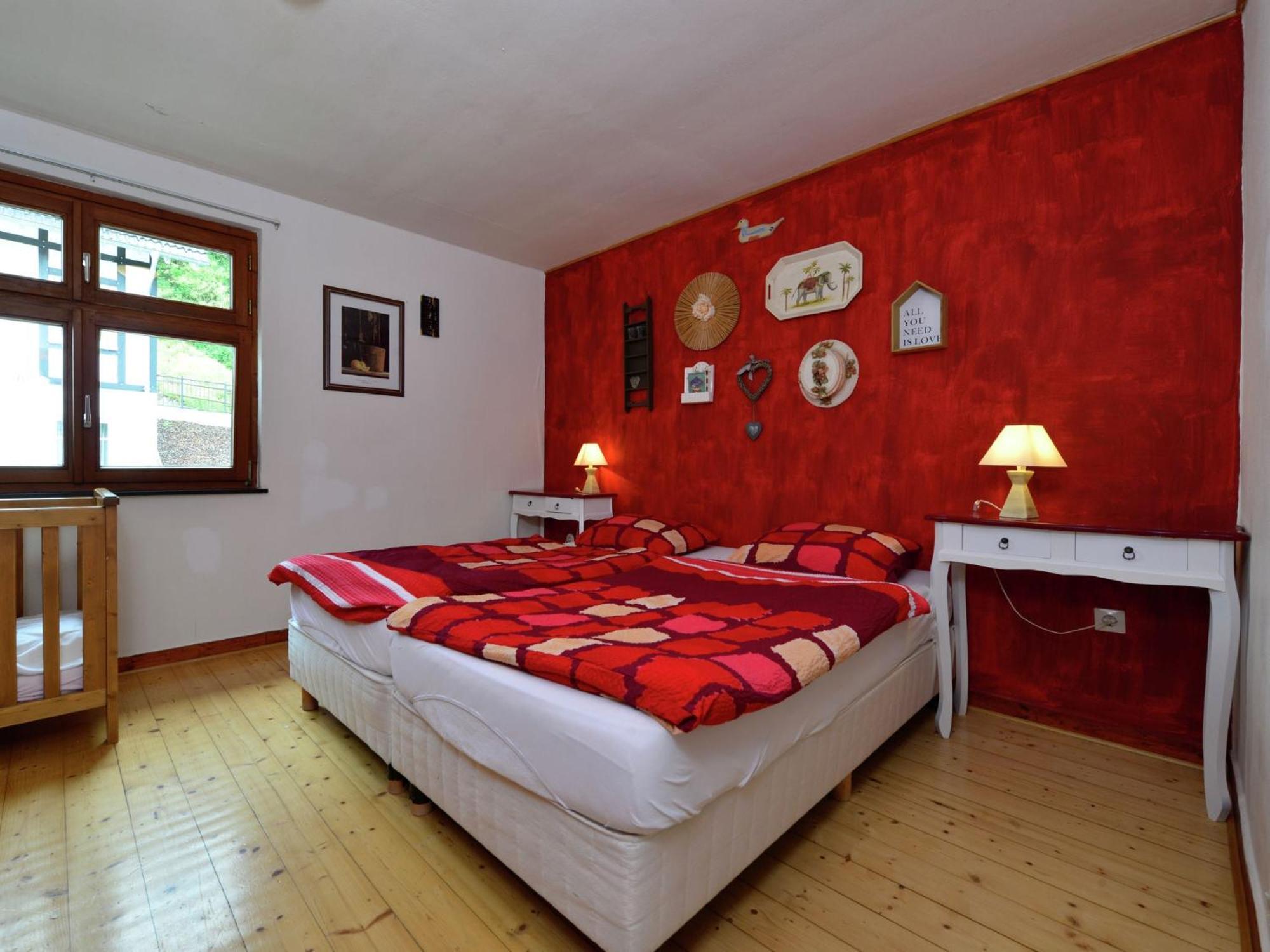 Cozy Holiday Home With Wifi In Hochsauerland Elpe Экстерьер фото