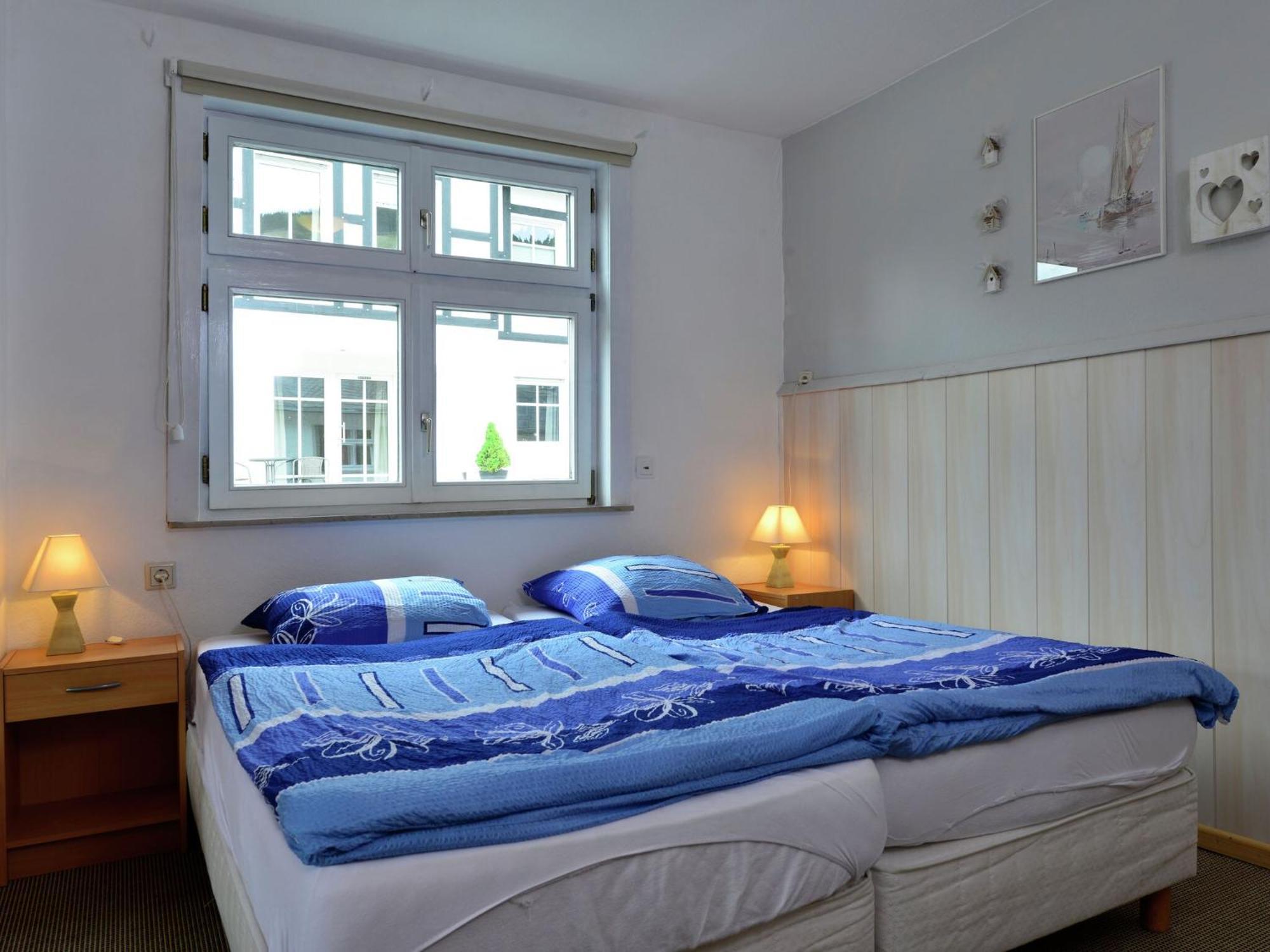 Cozy Holiday Home With Wifi In Hochsauerland Elpe Экстерьер фото