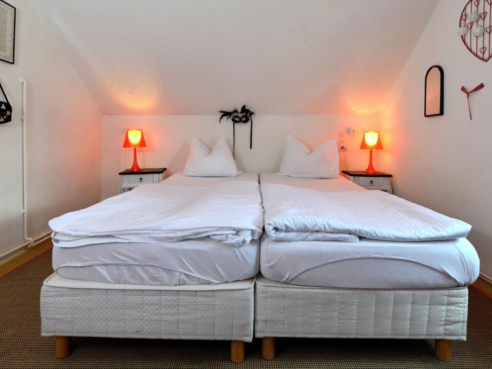 Cozy Holiday Home With Wifi In Hochsauerland Elpe Экстерьер фото